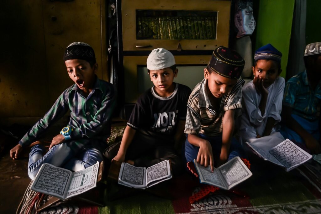 Learn & Memorize the Quran from Home – Step by Step with Expert Tutors